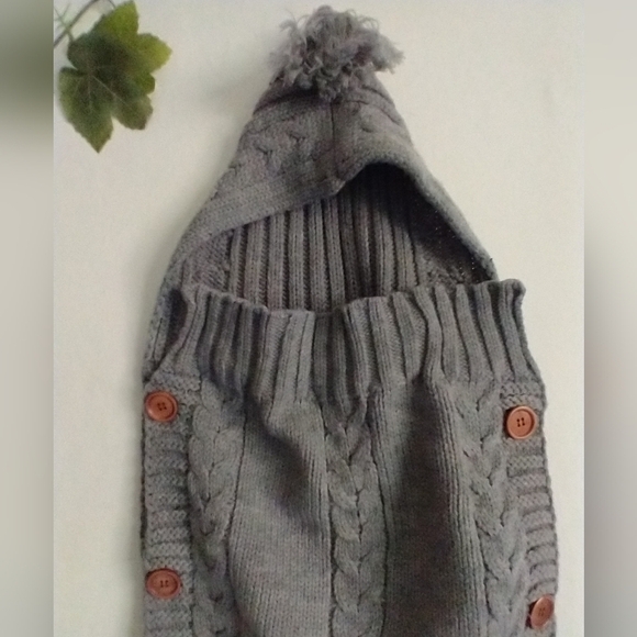 Newborn Baby Swaddle Blanket Knit Classic Preppy Cozy With Hood Gray - Picture 2 of 10